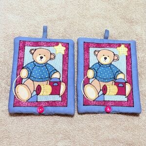 Quilted Embroidered Vintage Trivet‎ Pot Holder Puff  Bear Knitting Set Of Two